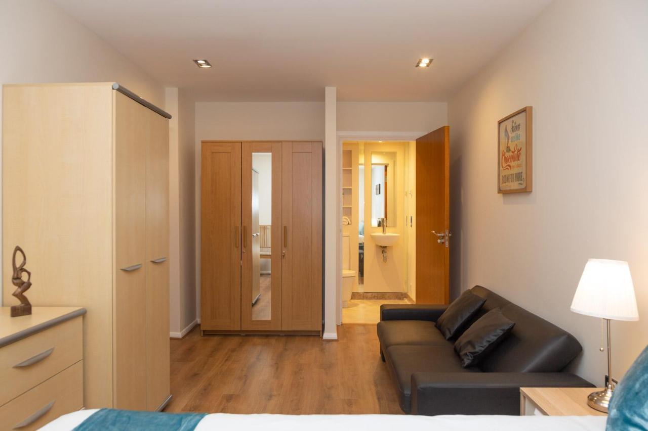 Royal Crossharbour Apartment Londra Exterior foto